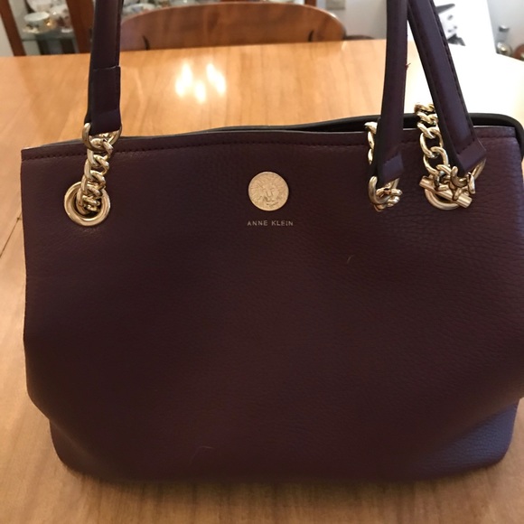 Burgundy leather purse - Picture 2 of 6